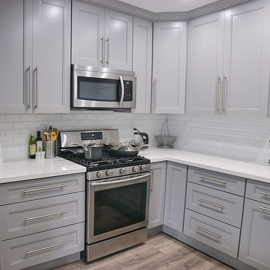 Elegant Kitchen & Bathroom | Light Grey Kitchen Project