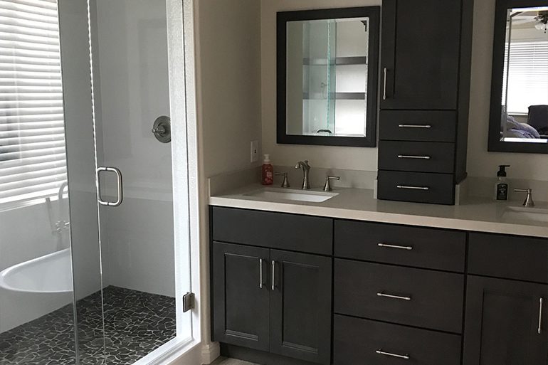 maximizing space and style in bathroom renovations